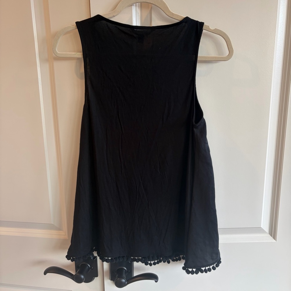 Banana Republic Black Sleeveless Pom-Pom Trim Top Size S - Picture 4 of 8